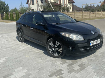 Рено Меган 2011 в Сарнах на Automoto.ua Черный Рено Меган, объемом двигателя 1.46 л и пробегом 213 тыс. км за 7750 $, фото 1 на Automoto.ua