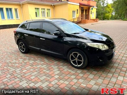 Рено Меган 2011 в Знаменке на Automoto.ua Черный Рено Меган, объемом двигателя 1.5 л и пробегом 180 тыс. км за 6200 $, фото 1 на Automoto.ua
