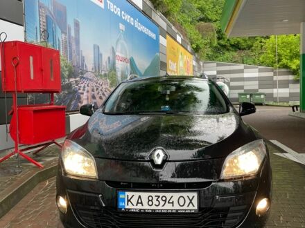 Рено Меган 2011 в Киеве на Automoto.ua Черный Рено Меган, объемом двигателя 1.5 л и пробегом 182 тыс. км за 6600 $, фото 1 на Automoto.ua