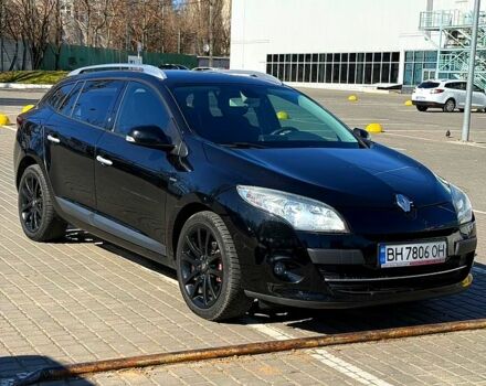 Чорний Рено Меган, об'ємом двигуна 1.5 л та пробігом 235 тис. км за 7500 $, фото 1 на Automoto.ua