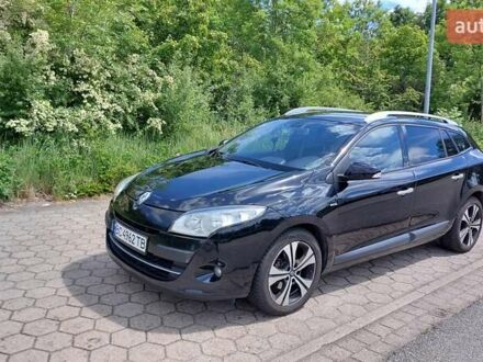 Рено Меган 2011 в Львове на Automoto.ua Черный Рено Меган, объемом двигателя 1.46 л и пробегом 307 тыс. км за 7200 $, фото 1 на Automoto.ua
