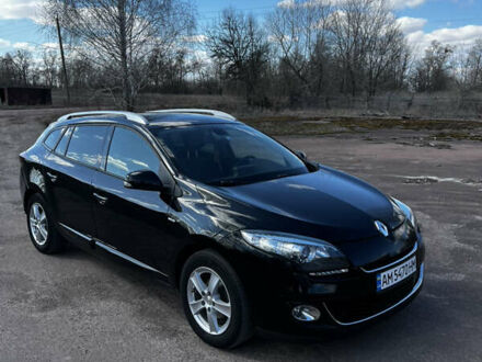 Рено Меган 2012 в Овруче на Automoto.ua Черный Рено Меган, объемом двигателя 1.5 л и пробегом 252 тыс. км за 8000 $, фото 1 на Automoto.ua