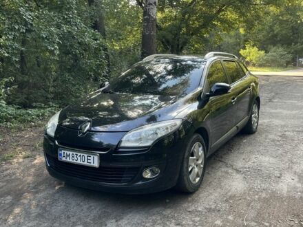 Рено Меган 2012 в Киеве на Automoto.ua Черный Рено Меган, объемом двигателя 1.5 л и пробегом 200 тыс. км за 6300 $, фото 1 на Automoto.ua