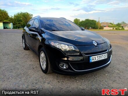 Рено Меган 2012 в Красноград на Automoto.ua Черный Рено Меган, объемом двигателя 1.5 л и пробегом 260 тыс. км за 7700 $, фото 1 на Automoto.ua