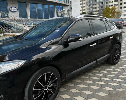 Черный Рено Меган, объемом двигателя 2 л и пробегом 298 тыс. км за 7500 $, фото 1 на Automoto.ua