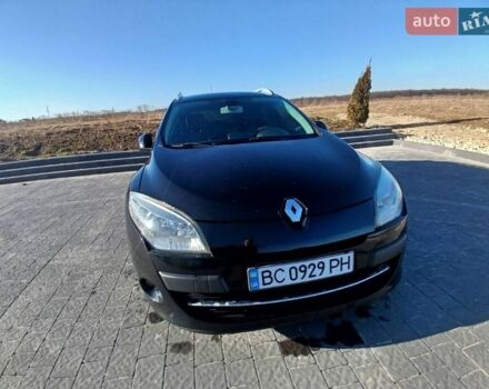 Чорний Рено Меган, об'ємом двигуна 1.46 л та пробігом 270 тис. км за 7000 $, фото 1 на Automoto.ua