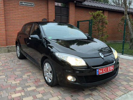 Черный Рено Меган, объемом двигателя 1.6 л и пробегом 211 тыс. км за 7400 $, фото 1 на Automoto.ua
