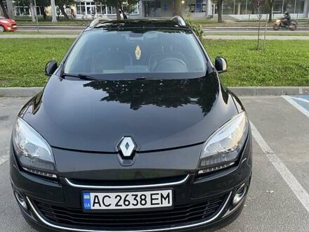Рено Меган 2012 в Радехове на Automoto.ua Черный Рено Меган, объемом двигателя 1.46 л и пробегом 288 тыс. км за 8500 $, фото 1 на Automoto.ua