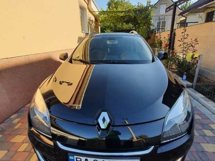 Чорний Рено Меган, об'ємом двигуна 1.46 л та пробігом 200 тис. км за 10000 $, фото 1 на Automoto.ua