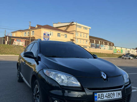 Рено Меган 2013 в Виннице на Automoto.ua Черный Рено Меган, объемом двигателя 1.46 л и пробегом 263 тыс. км за 6600 $, фото 1 на Automoto.ua