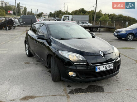 Рено Меган 2013 в Полтаве на Automoto.ua Черный Рено Меган, объемом двигателя 1.46 л и пробегом 223 тыс. км за 7500 $, фото 1 на Automoto.ua