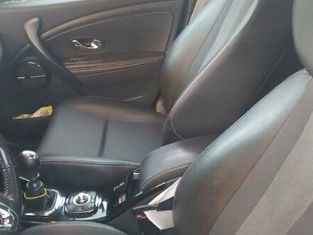 Рено Меган 2013 в Кривом Роге на Automoto.ua Черный Рено Меган, объемом двигателя 1.5 л и пробегом 285 тыс. км за 9200 $, фото 1 на Automoto.ua