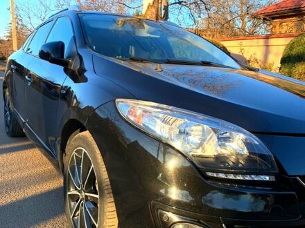 Черный Рено Меган, объемом двигателя 1.5 л и пробегом 186 тыс. км за 9599 $, фото 1 на Automoto.ua