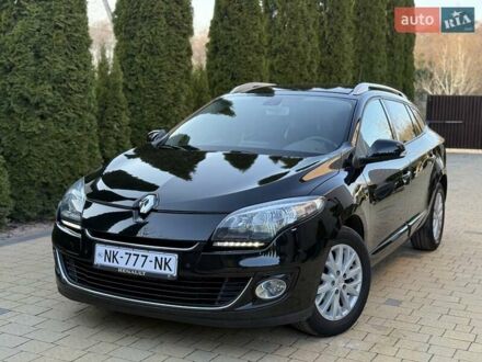Рено Меган 2013 у Радивилове на Automoto.ua Чорний Рено Меган, об'ємом двигуна 1.5 л та пробігом 240 тис. км за 8950 $, фото 1 на Automoto.ua