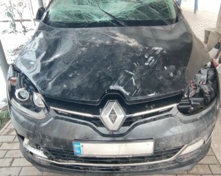 Черный Рено Меган, объемом двигателя 1.6 л и пробегом 220 тыс. км за 2000 $, фото 1 на Automoto.ua