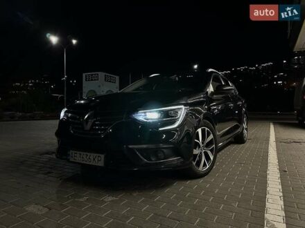 Чорний Рено Меган, об'ємом двигуна 1.46 л та пробігом 270 тис. км за 13100 $, фото 1 на Automoto.ua