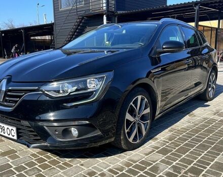Черный Рено Меган, объемом двигателя 1.5 л и пробегом 210 тыс. км за 12350 $, фото 1 на Automoto.ua