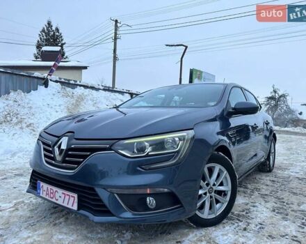 Черный Рено Меган, объемом двигателя 1.6 л и пробегом 180 тыс. км за 12500 $, фото 1 на Automoto.ua