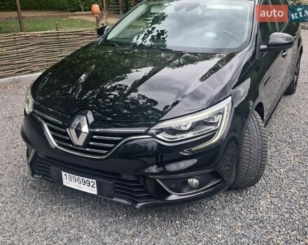 Черный Рено Меган, объемом двигателя 1.5 л и пробегом 205 тыс. км за 12900 $, фото 1 на Automoto.ua