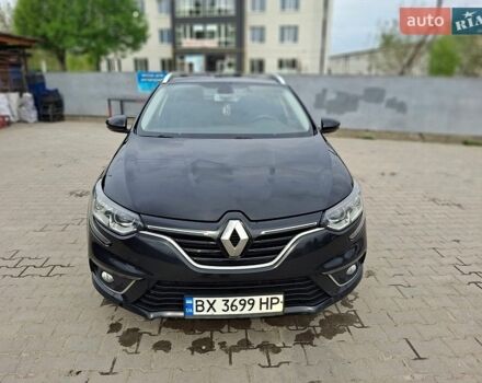 Черный Рено Меган, объемом двигателя 1.5 л и пробегом 224 тыс. км за 12500 $, фото 1 на Automoto.ua