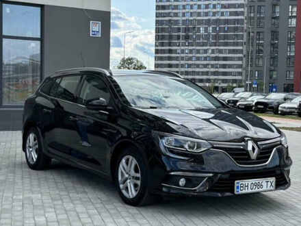 Рено Меган 2017 в Киеве на Automoto.ua Черный Рено Меган, объемом двигателя 1.46 л и пробегом 219 тыс. км за 12500 $, фото 1 на Automoto.ua