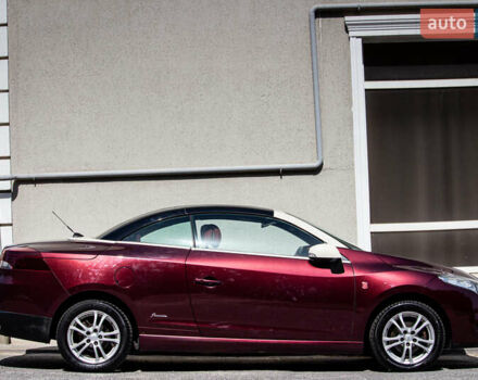 Рено Меган 2012 в Львове на Automoto.ua Фиолетовый Рено Меган, объемом двигателя 0 л и пробегом 167 тыс. км за 9000 $, фото 3 на Automoto.ua