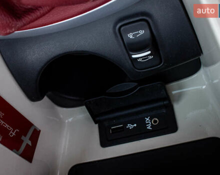 Рено Меган 2012 в Львове на Automoto.ua Фиолетовый Рено Меган, объемом двигателя 0 л и пробегом 167 тыс. км за 9000 $, фото 45 на Automoto.ua