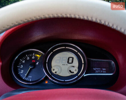 Рено Меган 2012 в Львове на Automoto.ua Фиолетовый Рено Меган, объемом двигателя 0 л и пробегом 167 тыс. км за 9000 $, фото 22 на Automoto.ua