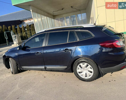 Фиолетовый Рено Меган, объемом двигателя 1.46 л и пробегом 278 тыс. км за 6900 $, фото 2 на Automoto.ua