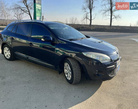 Фиолетовый Рено Меган, объемом двигателя 1.46 л и пробегом 278 тыс. км за 6900 $, фото 8 на Automoto.ua