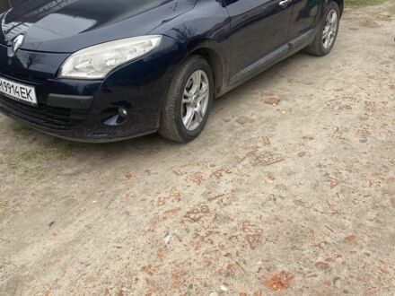 Фіолетовий Рено Меган, об'ємом двигуна 1.6 л та пробігом 231 тис. км за 4999 $, фото 1 на Automoto.ua