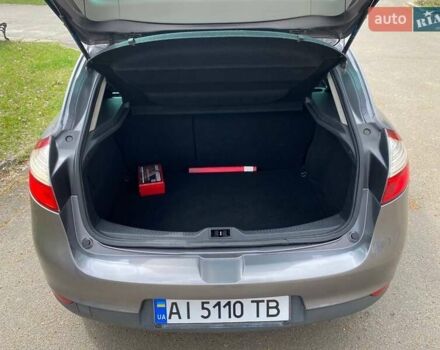 Коричневий Рено Меган, об'ємом двигуна 1.6 л та пробігом 240 тис. км за 6200 $, фото 22 на Automoto.ua