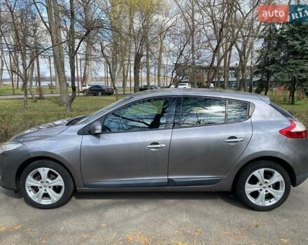 Коричневий Рено Меган, об'ємом двигуна 1.6 л та пробігом 240 тис. км за 6200 $, фото 2 на Automoto.ua