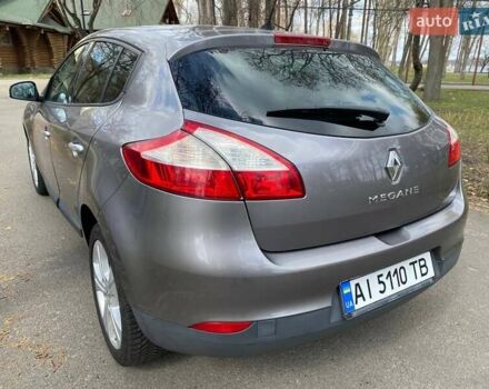 Коричневий Рено Меган, об'ємом двигуна 1.6 л та пробігом 240 тис. км за 6200 $, фото 9 на Automoto.ua