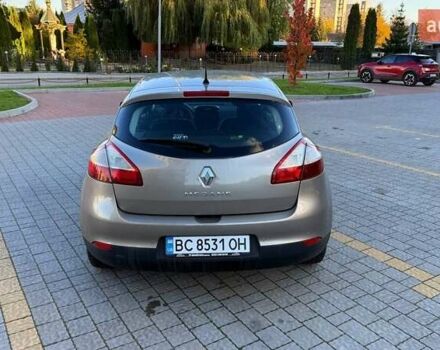 Рено Меган 2009 в Львове на Automoto.ua Коричневый Рено Меган, объемом двигателя 1.5 л и пробегом 271 тыс. км за 6300 $, фото 13 на Automoto.ua