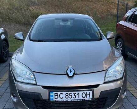 Рено Меган 2009 в Львове на Automoto.ua Коричневый Рено Меган, объемом двигателя 1.5 л и пробегом 271 тыс. км за 6300 $, фото 2 на Automoto.ua