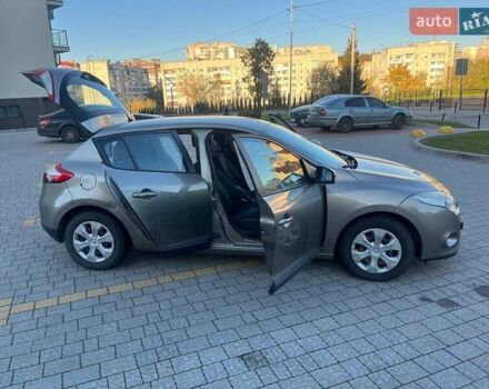 Рено Меган 2009 в Львове на Automoto.ua Коричневый Рено Меган, объемом двигателя 1.5 л и пробегом 271 тыс. км за 6300 $, фото 16 на Automoto.ua