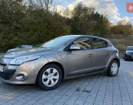 Рено Меган 2009 в Львове на Automoto.ua Коричневый Рено Меган, объемом двигателя 1.5 л и пробегом 271 тыс. км за 6300 $, фото 4 на Automoto.ua