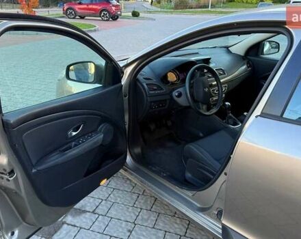 Рено Меган 2009 в Львове на Automoto.ua Коричневый Рено Меган, объемом двигателя 1.5 л и пробегом 271 тыс. км за 6300 $, фото 19 на Automoto.ua