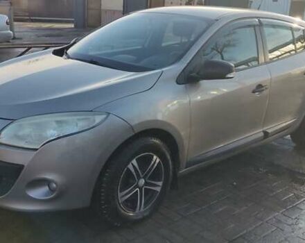 Коричневый Рено Меган, объемом двигателя 1.6 л и пробегом 260 тыс. км за 4800 $, фото 2 на Automoto.ua