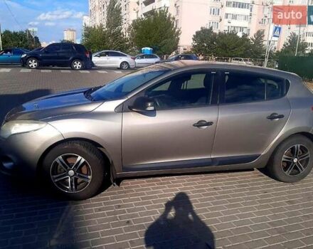 Коричневий Рено Меган, об'ємом двигуна 1.6 л та пробігом 296 тис. км за 4800 $, фото 1 на Automoto.ua