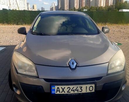 Коричневый Рено Меган, объемом двигателя 1.6 л и пробегом 296 тыс. км за 4800 $, фото 1 на Automoto.ua
