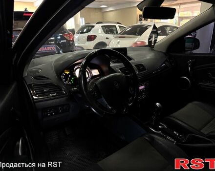 Коричневый Рено Меган, объемом двигателя 1.9 л и пробегом 270 тыс. км за 6500 $, фото 9 на Automoto.ua