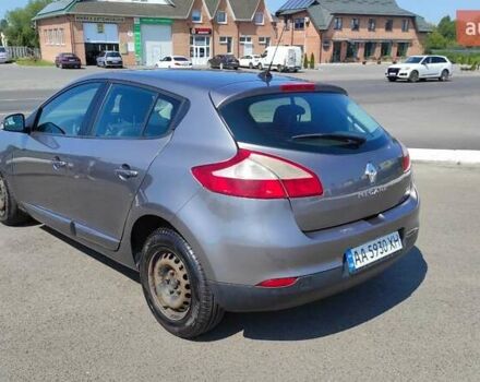 Рено Меган 2012 в Луцке на Automoto.ua Коричневый Рено Меган, объемом двигателя 1.46 л и пробегом 280 тыс. км за 8000 $, фото 3 на Automoto.ua