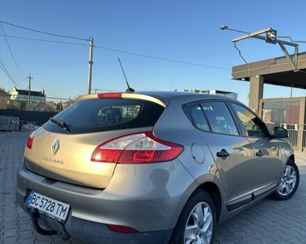 Коричневый Рено Меган, объемом двигателя 0 л и пробегом 110 тыс. км за 6700 $, фото 5 на Automoto.ua