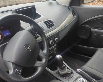 Коричневый Рено Меган, объемом двигателя 0 л и пробегом 110 тыс. км за 6700 $, фото 8 на Automoto.ua