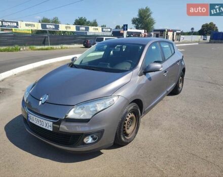 Рено Меган 2012 в Луцке на Automoto.ua Коричневый Рено Меган, объемом двигателя 1.46 л и пробегом 280 тыс. км за 8000 $, фото 8 на Automoto.ua