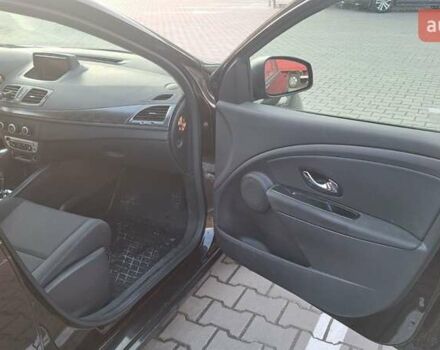 Коричневый Рено Меган, объемом двигателя 1.5 л и пробегом 209 тыс. км за 8900 $, фото 2 на Automoto.ua