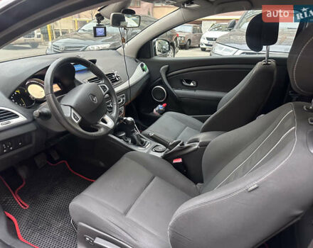 Коричневий Рено Меган, об'ємом двигуна 1.6 л та пробігом 166 тис. км за 6400 $, фото 5 на Automoto.ua