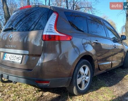 Коричневий Рено Меган, об'ємом двигуна 1.46 л та пробігом 215 тис. км за 6250 $, фото 9 на Automoto.ua